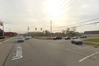 Grocer, Car Wash And A Fight: Commerce Township's 15-Acre Showdown