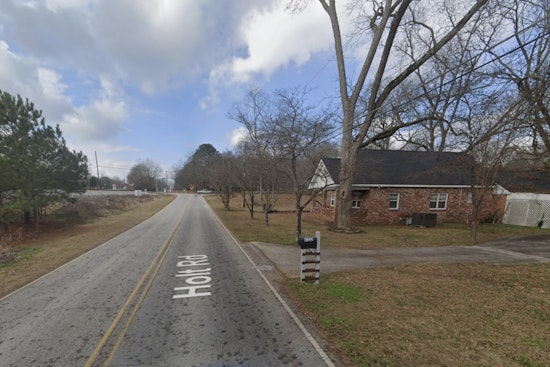 Gunfire Outside Lithonia Home Leaves One Wounded On Holt Road