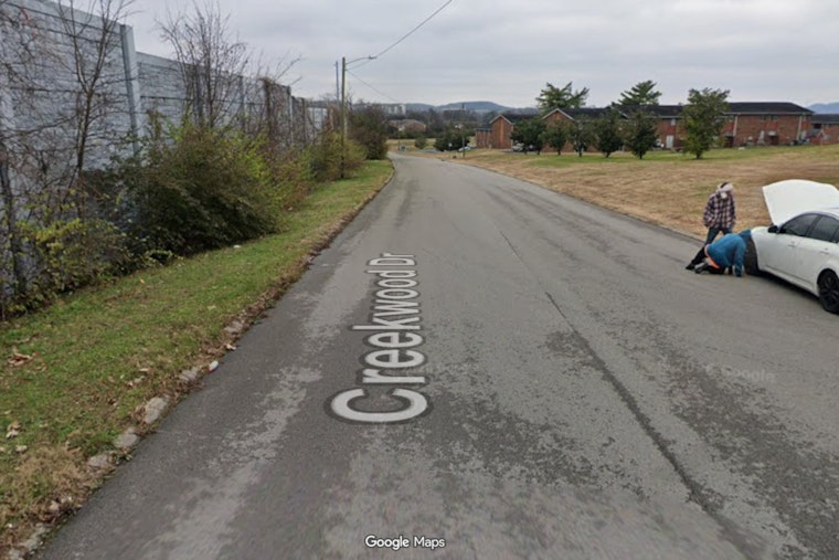 Gunfire Rocks Creekwood Drive As Teen Shot In The Leg