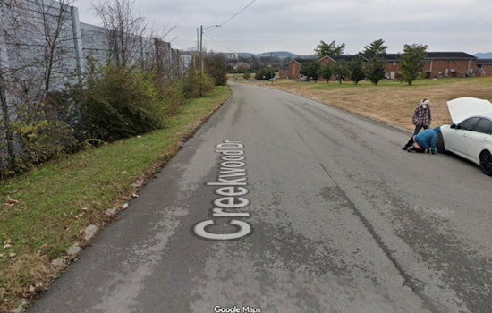 Gunfire Rocks Creekwood Drive As Teen Shot In The Leg
