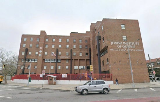 Hammer Chaos Outside Queens Jewish School Leaves 8-Year-Old Hurt