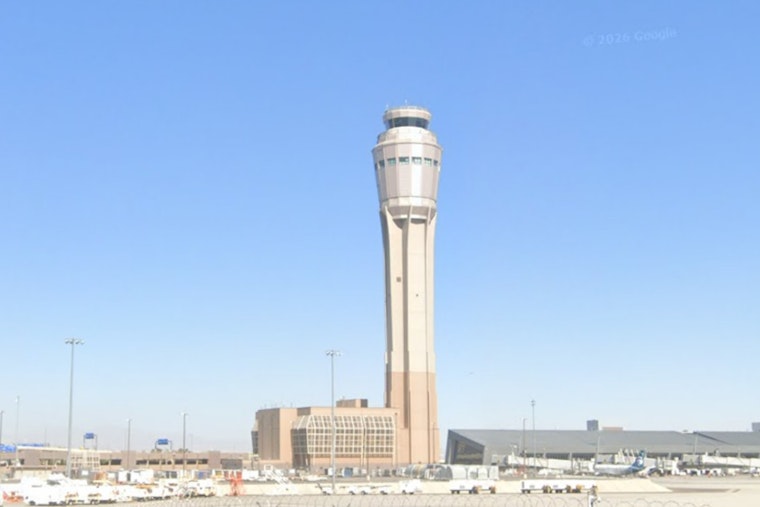 Handcuffed Senior Strolls Out on ICE at Vegas Airport