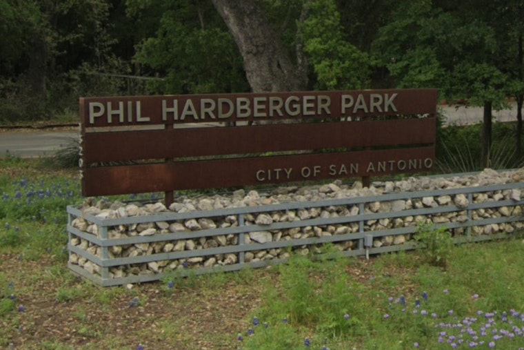 Hardberger Park Outing Turns Tense As ICE Patrol Rattles North Side Regulars