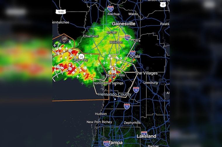 Hernando County Fire Warns Strong Thunderstorms Are Moving Through