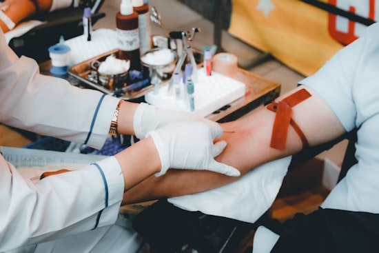 Heroes Out for Blood: Comic-Con Fans Pump 3,500 Pints Into San Diego Lifeline