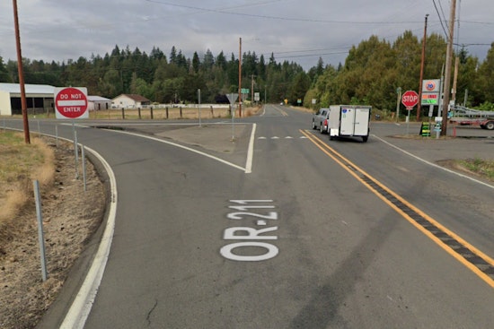 Highway Horror As Fake ‘Ice’ Posers With Rifle Pull Over Driver Near Woodburn
