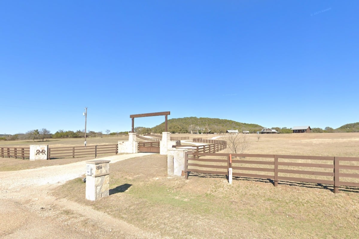 Hill Country Wedding Hideaway: Inside The $19.9 Million Bosque Mountain Ranch Near Clifton