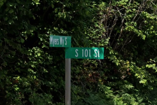 Hillside Blaze Rattles Myers Way As Smoke Towers Over SR-509