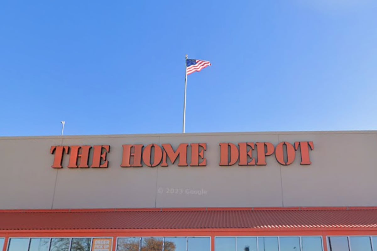 Giant Home Depot Muscles Into Schertz Station As I-35 Retail Race Heats Up