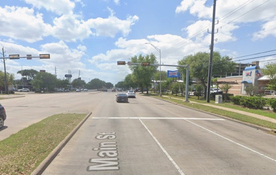 Main Street Heist Hunt, Houston Cops Zero In On White Getaway Car