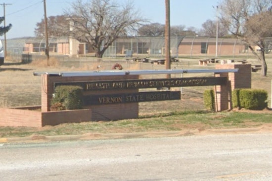 Houston Trio Walks on PR Bonds, Vanishes After Psych Hospital Release