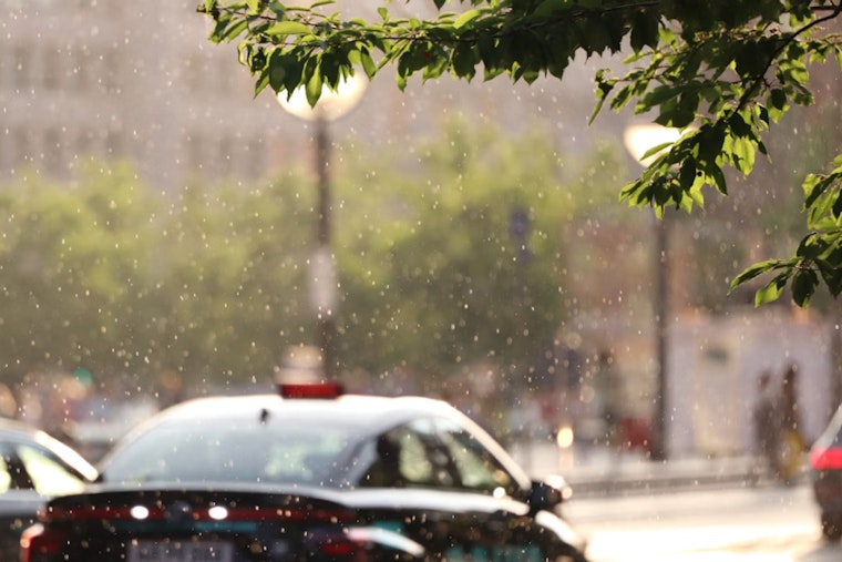 Houston Turns Into Steam Bath As Weekend Storms Muscle In