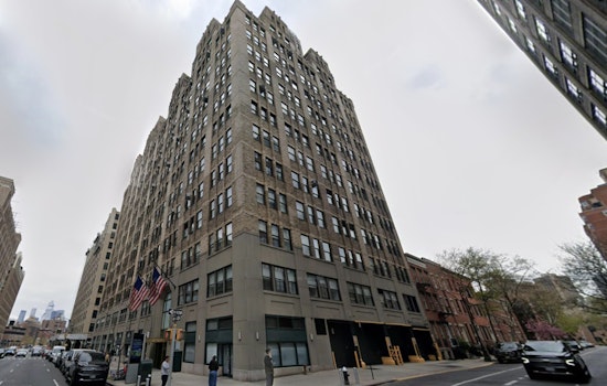 Hudson Square Pizza Staple Swapped For Luckin Coffee In 10-Year Varick St. Deal