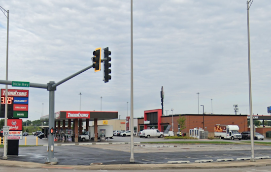 Hundreds Of Motorcycles Swarm Dan Ryan After Posen Gas Station Gathering