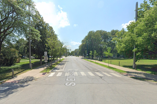 Hyde Park Street Turns Deadly As Pair Found Shot In Crashed Car Near UChicago