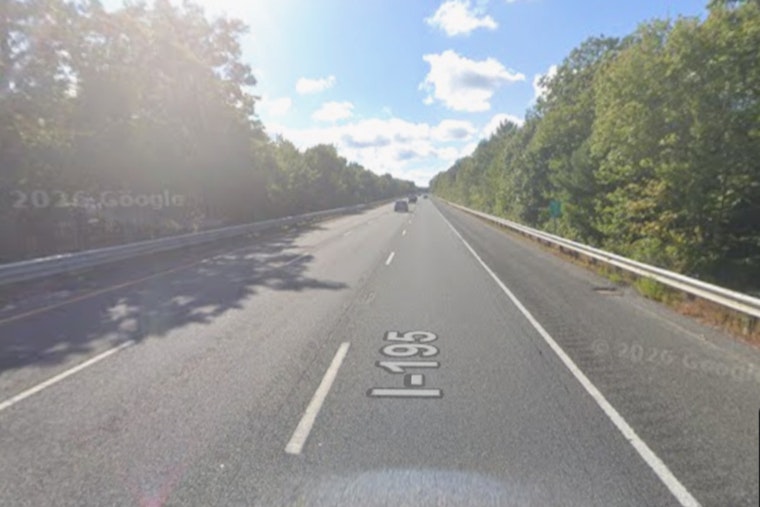 I-195 Crash Kills One in Westport Westbound Closed
