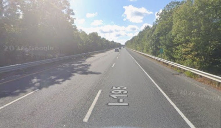 I-195 Crash Kills One in Westport Westbound Closed