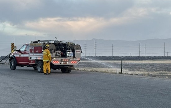 I-80 Grass Blaze Sends Smoke Over Salt Lake Valley Commute