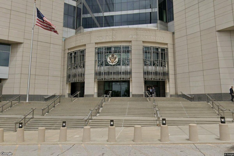 Iowa Man Nabbed In Kansas City After Feds Say He Drove In To Meet Minor For Sex