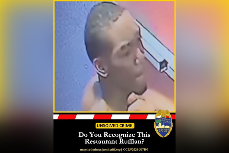 Jacksonville Cops Hunt ‘Restaurant Ruffian’ After 103rd Street Brawls