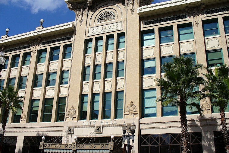 Jacksonville Greenlights $1 Million Wrecking Ball For Franklin Arms Eyesore
