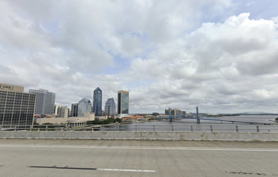 Jacksonville Swelters as Weekend Storm Threat Cranks Up