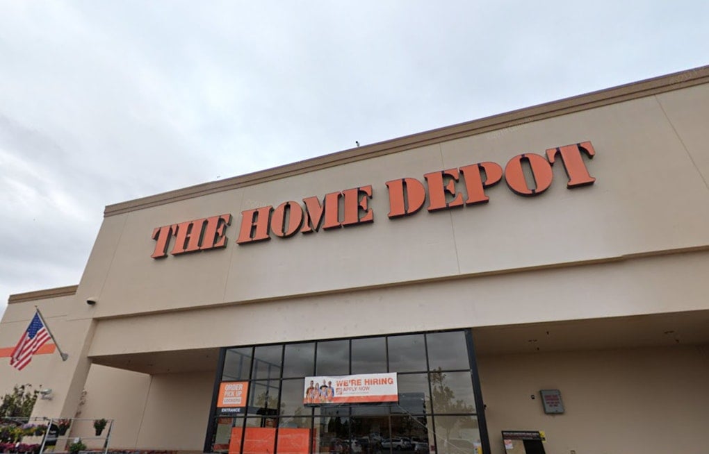 Jantzen Beach Home Depot Hits Market As $41 Million Cash Cow