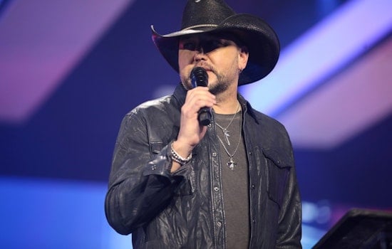 Jason Aldean Roars Into OKC With Songs About Us Arena Blowout