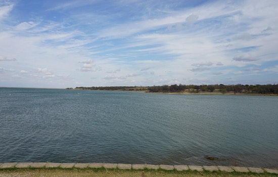 Joe Pool Lake Tragedy: 27-Year-Old Swimmer Drowns In Grand Prairie