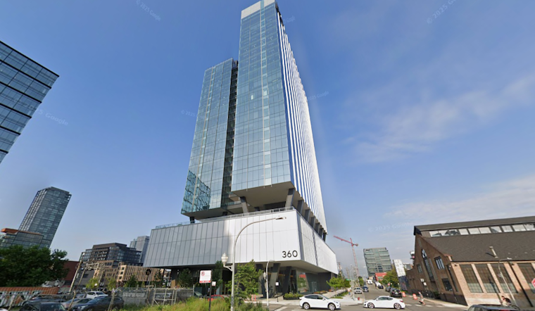 JPMorgan Fund Lands $213 Million Refi For Chicago Office Tower