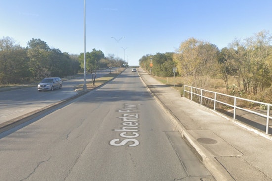 Jubilee Gridlock, Crash Shuts Schertz Parkway At Weiderstein On July 4