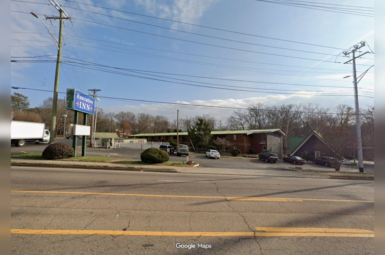 Knoxville man charged after Executive Inn fire