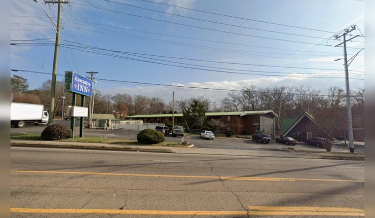 Knoxville man charged after Executive Inn fire