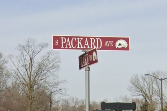 Lake Drive Parking Lot Gunfire Leaves Cudahy Woman Dead