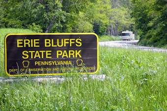 Lake Erie Horror Off Erie Bluffs as Butler County Man Dies in Boat Flip