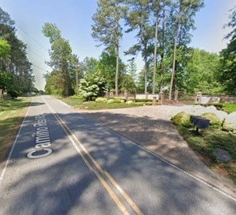 Lake Norman Compound Returns At $19.5M With Three Homes