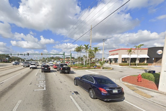 Lake Worth Burger King Gun Scare Has Deputies Hunting Drive‑Thru Suspect