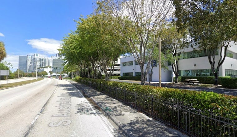 Lakefront Berkeley Tower Muscles Into West Palm Beach Skyline