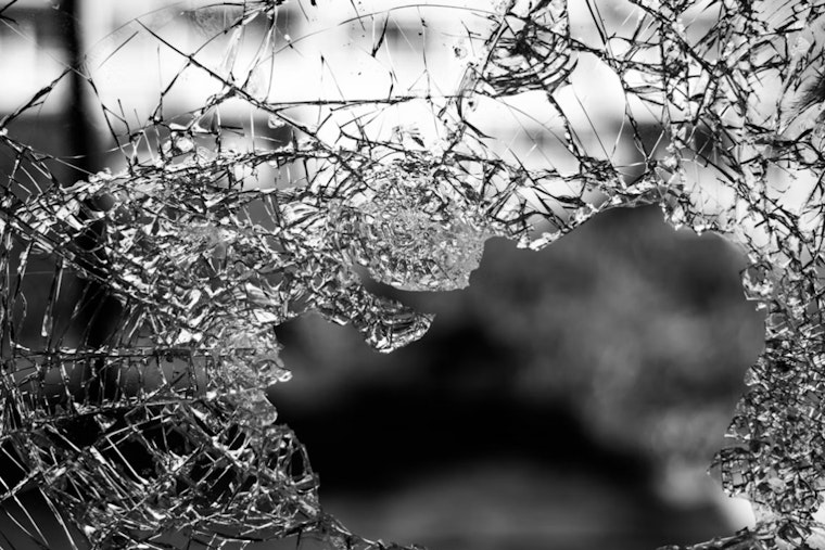 Las Vegas Driver's Windshield Shattered By Flying Industrial Chain Link