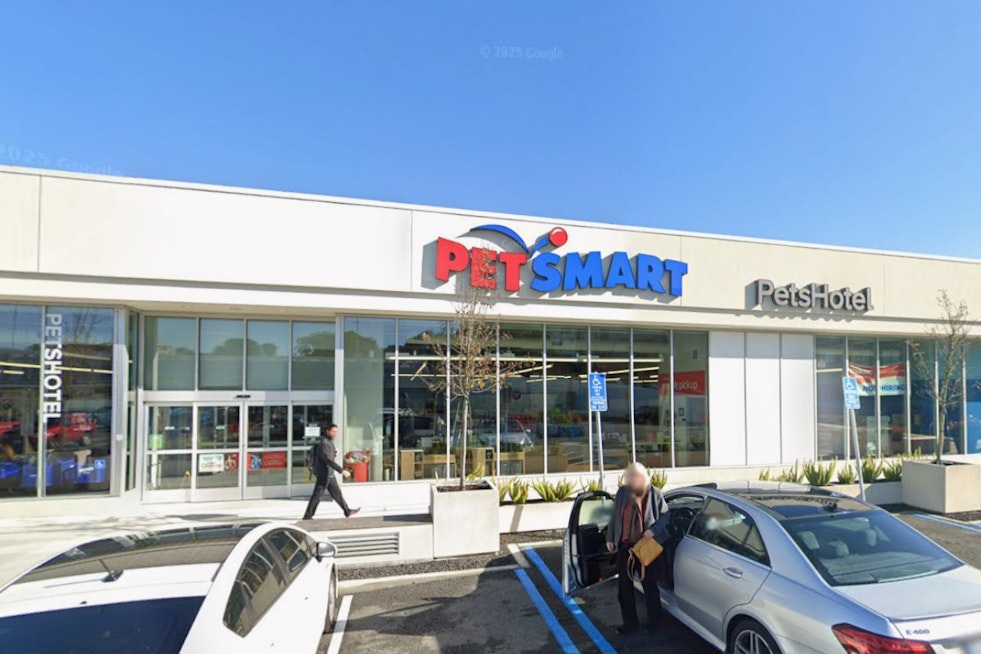 Last PetSmart Standing Bails on San Francisco, Leaving City Pets in the Lurch