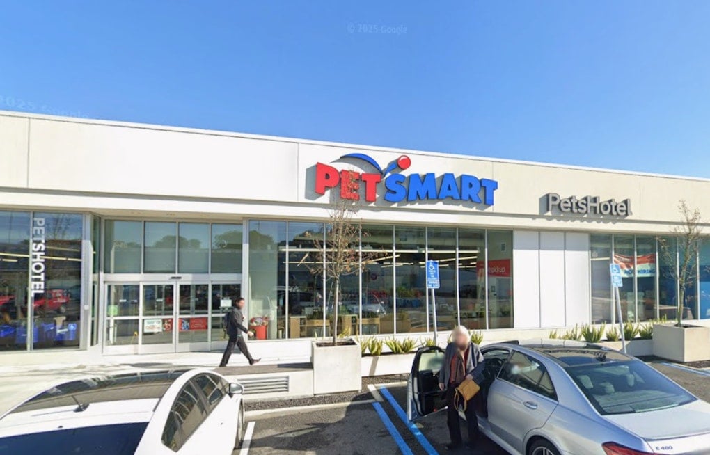 Last PetSmart Standing Bails on San Francisco, Leaving City Pets in the Lurch