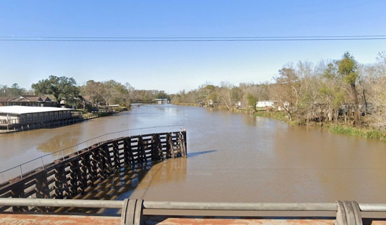 Late-Night Amite River Boat Pileup Rattles Prairieville Boaters