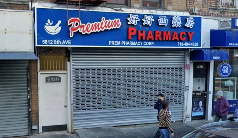 Late-Night Eighth Ave Knife Attack Leaves 23-Year-Old Hurt, Cops Collar Suspect