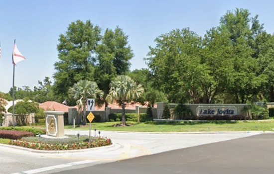 Lightning Blast Leaves Dade City Man Critical At Lake Jovita Golf Community