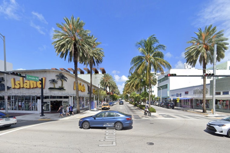Lincoln Road Manhole Blast Rocks Miami Beach, Sends Three To Hospital
