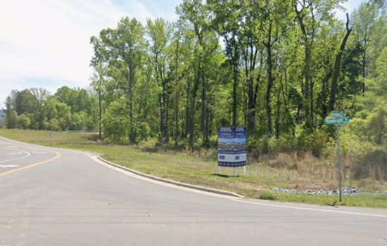 Liquid Wizards Leases 315,896-Square-Foot Huntersville Warehouse