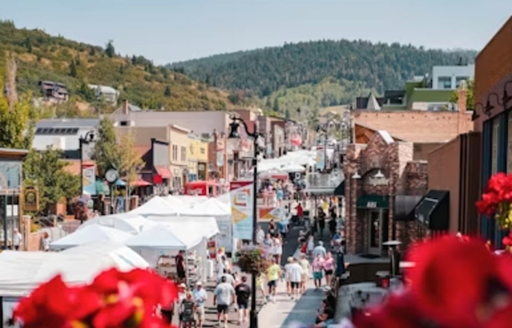 Little Falls Arts Fair Brings 600 Vendors to Downtown Streets