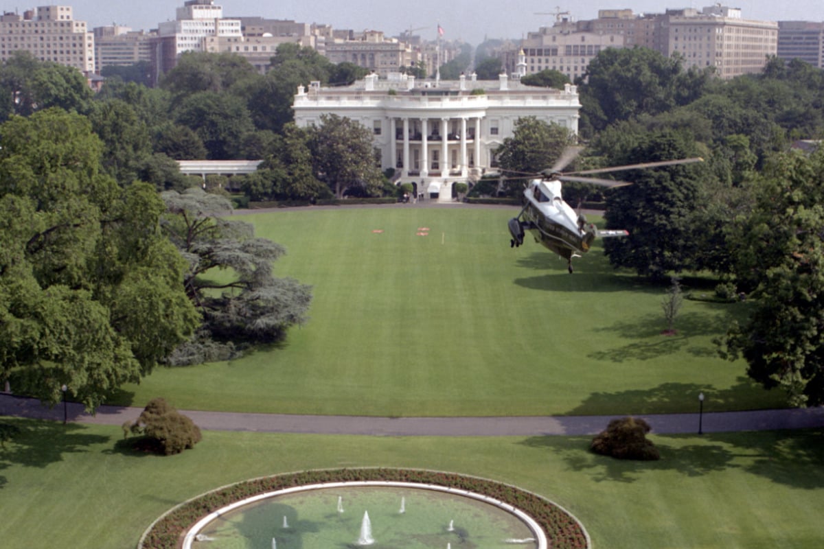 Lockheed Donates To New White House Helipad On South Lawn lockheed-donates-to-new-white-house-helipad-on-south-lawn