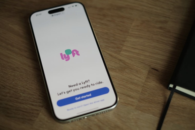 Lyft Hails NYC Yellow Cabs Into Its App In Big Apple Shakeup