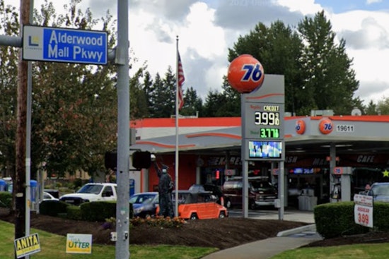 Lynnwood Mall Run Turns Into $50K Powerball Shock For Local Shopper